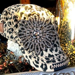 Olive and Pique Bling Hat